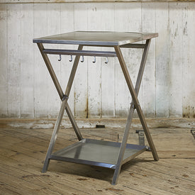 Luxe DeliVita pizzaoven onderstel. Werkt al roestvrijstalen bijzettafel. Pizzaoven plek voor pizza tools voor buitenkoken en ook brandhout op te slaan.