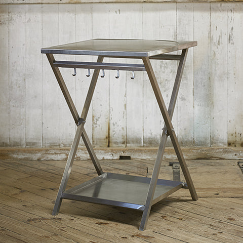 Image of Luxe DeliVita pizzaoven onderstel. Werkt al roestvrijstalen bijzettafel. Pizzaoven plek voor pizza tools voor buitenkoken en ook brandhout op te slaan.